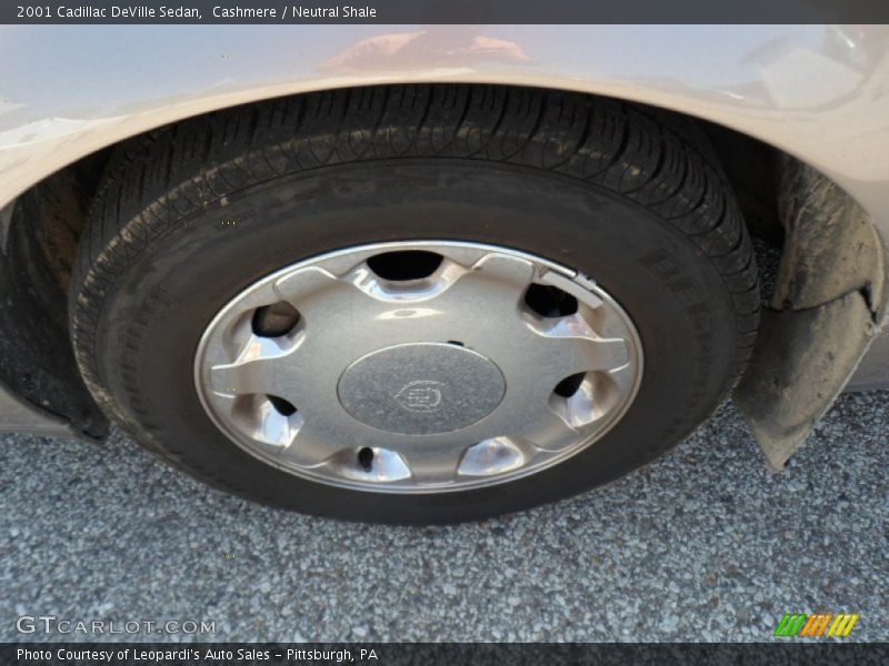 Cashmere / Neutral Shale 2001 Cadillac DeVille Sedan