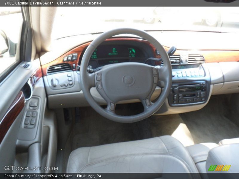 Cashmere / Neutral Shale 2001 Cadillac DeVille Sedan