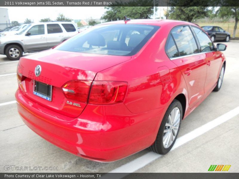 Tornado Red / Titan Black 2011 Volkswagen Jetta SEL Sedan