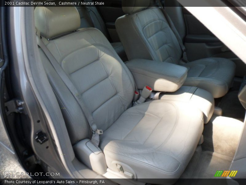 Cashmere / Neutral Shale 2001 Cadillac DeVille Sedan