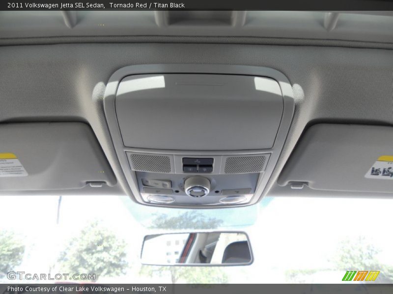 Tornado Red / Titan Black 2011 Volkswagen Jetta SEL Sedan