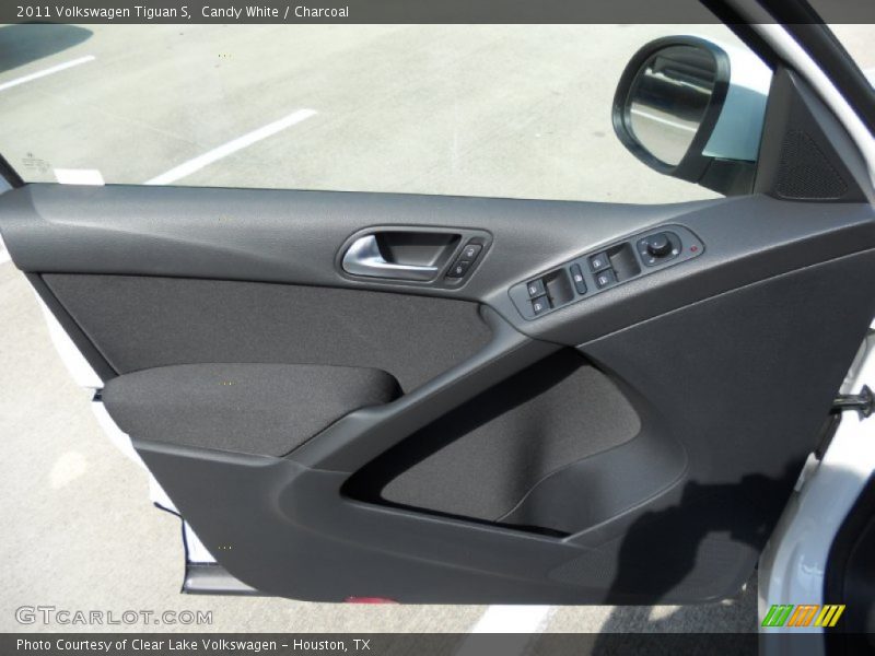 Candy White / Charcoal 2011 Volkswagen Tiguan S
