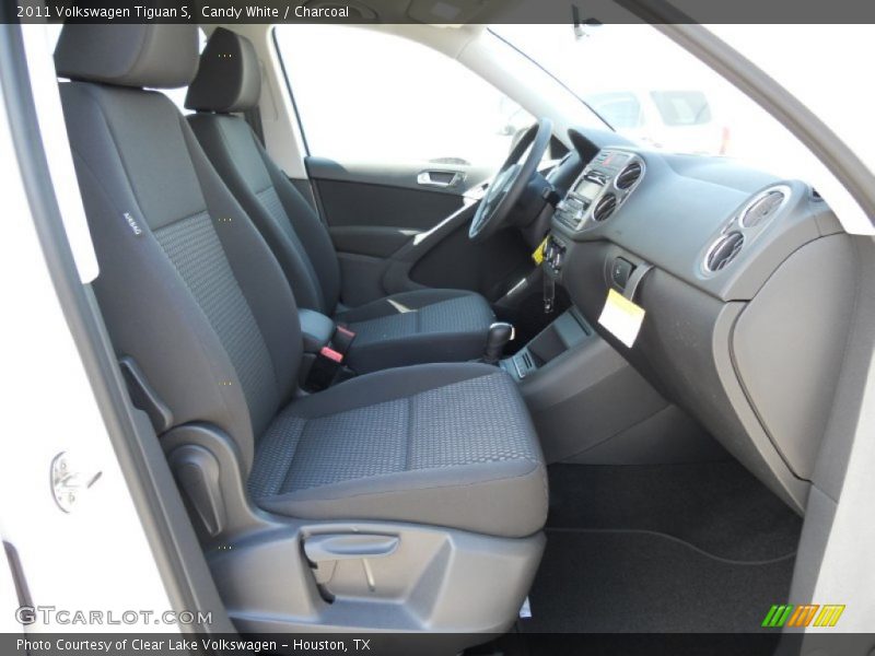 Candy White / Charcoal 2011 Volkswagen Tiguan S