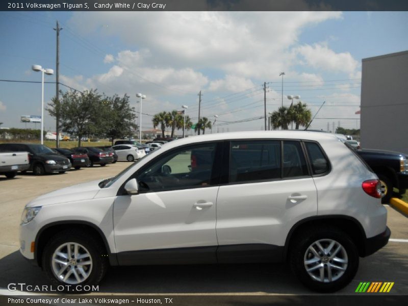 Candy White / Clay Gray 2011 Volkswagen Tiguan S