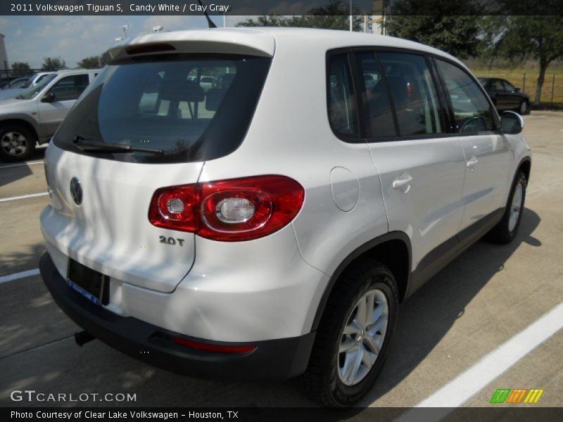 Candy White / Clay Gray 2011 Volkswagen Tiguan S
