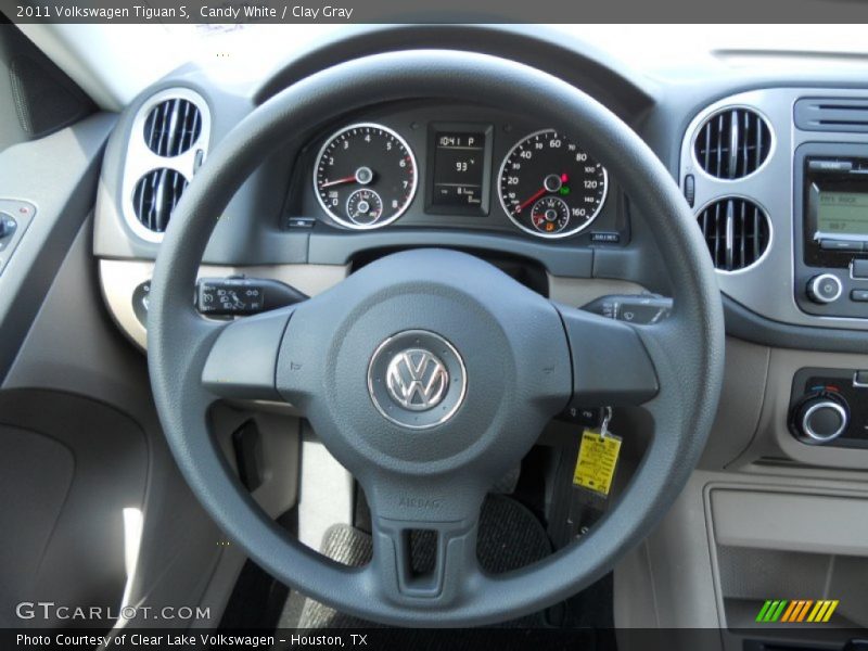 Candy White / Clay Gray 2011 Volkswagen Tiguan S