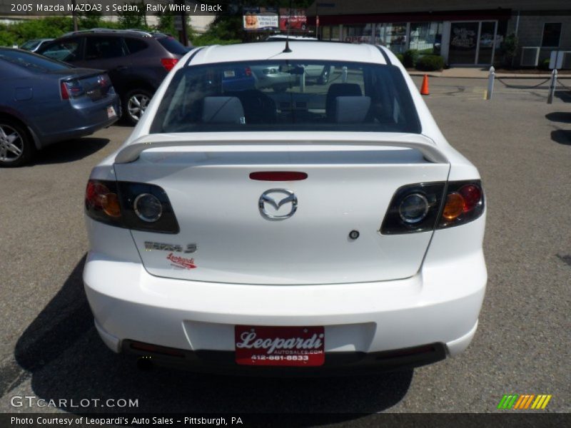 Rally White / Black 2005 Mazda MAZDA3 s Sedan