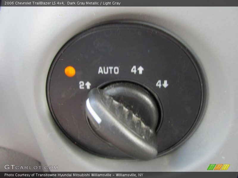 Dark Gray Metallic / Light Gray 2006 Chevrolet TrailBlazer LS 4x4