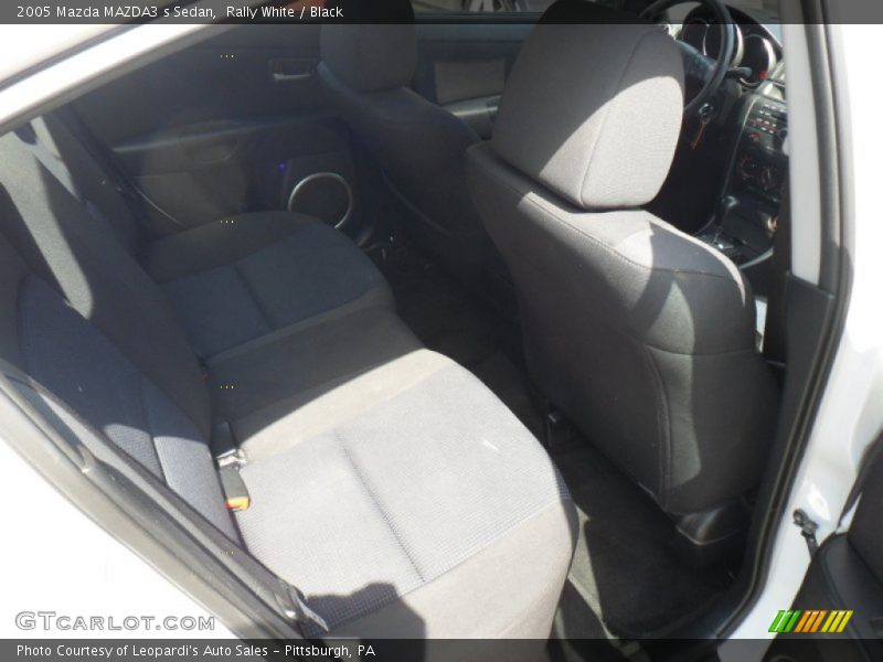 Rally White / Black 2005 Mazda MAZDA3 s Sedan
