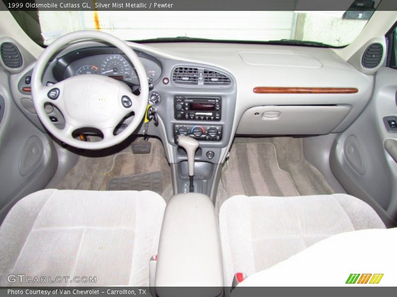 Silver Mist Metallic / Pewter 1999 Oldsmobile Cutlass GL