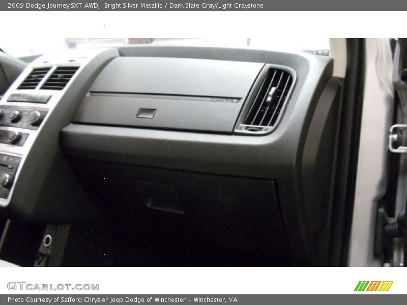 Bright Silver Metallic / Dark Slate Gray/Light Graystone 2009 Dodge Journey SXT AWD
