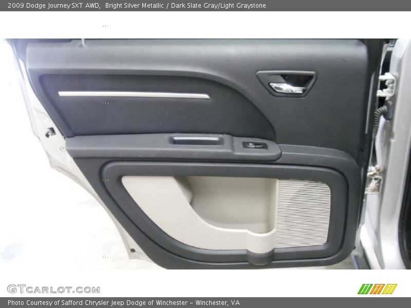 Bright Silver Metallic / Dark Slate Gray/Light Graystone 2009 Dodge Journey SXT AWD