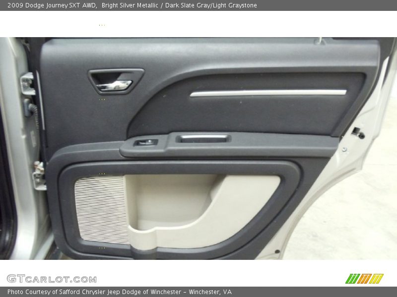 Bright Silver Metallic / Dark Slate Gray/Light Graystone 2009 Dodge Journey SXT AWD