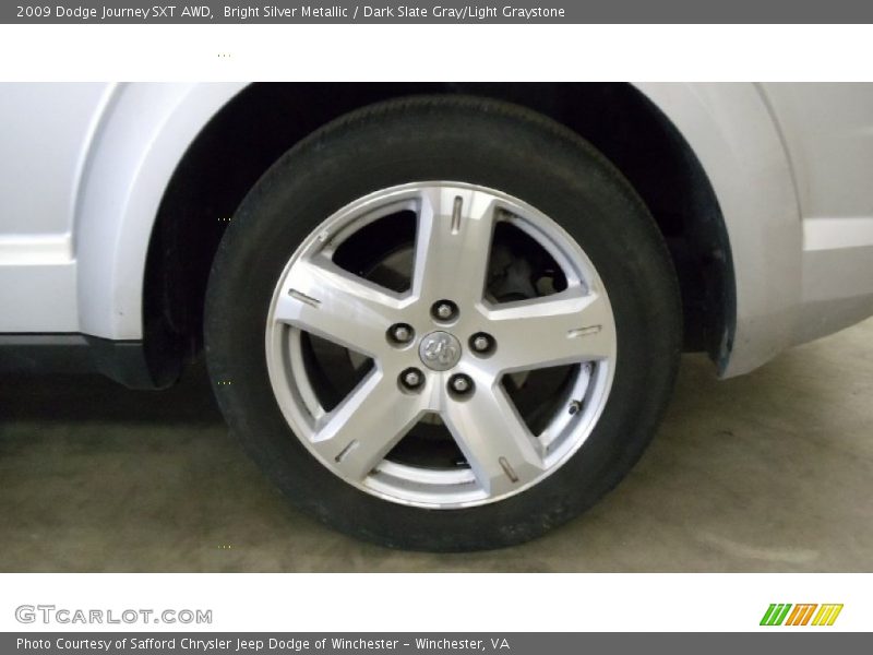Bright Silver Metallic / Dark Slate Gray/Light Graystone 2009 Dodge Journey SXT AWD