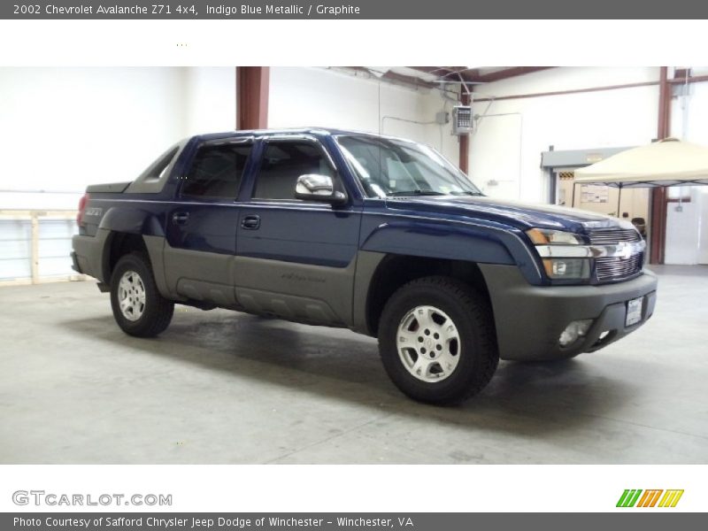 Indigo Blue Metallic / Graphite 2002 Chevrolet Avalanche Z71 4x4