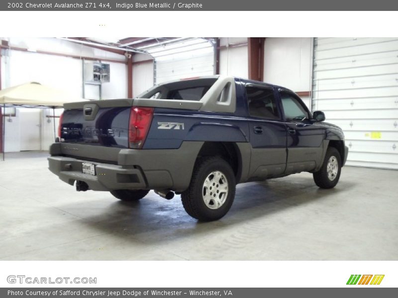 Indigo Blue Metallic / Graphite 2002 Chevrolet Avalanche Z71 4x4