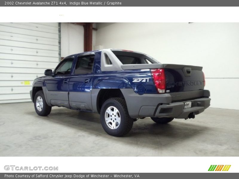 Indigo Blue Metallic / Graphite 2002 Chevrolet Avalanche Z71 4x4