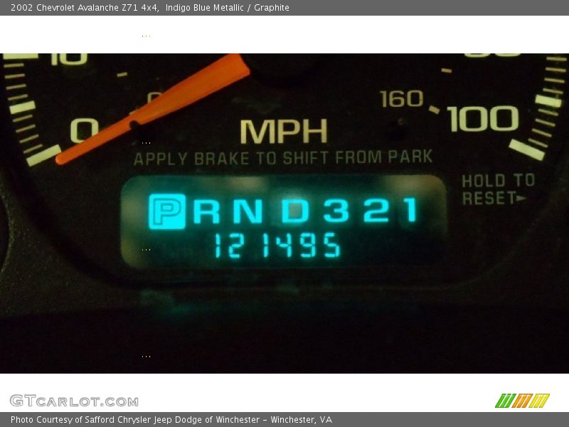 Indigo Blue Metallic / Graphite 2002 Chevrolet Avalanche Z71 4x4