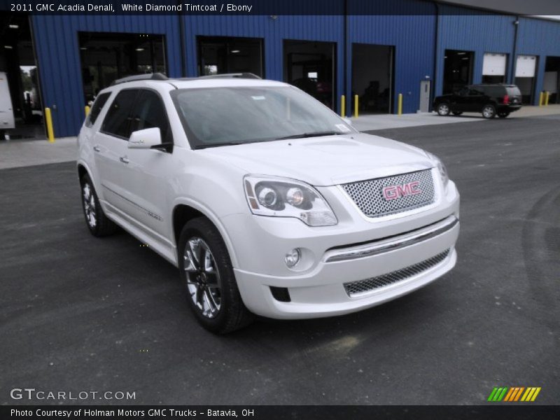 White Diamond Tintcoat / Ebony 2011 GMC Acadia Denali