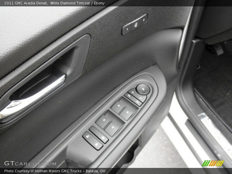 White Diamond Tintcoat / Ebony 2011 GMC Acadia Denali