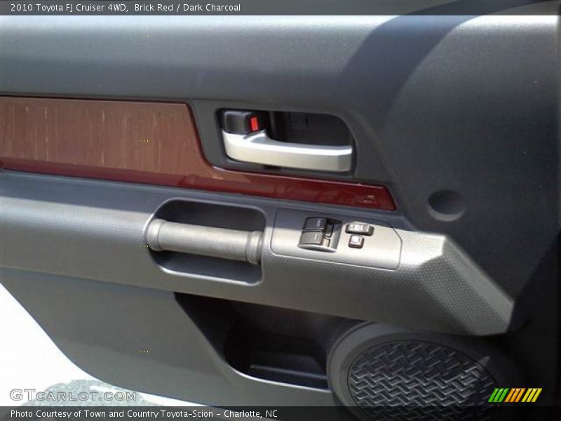Brick Red / Dark Charcoal 2010 Toyota FJ Cruiser 4WD