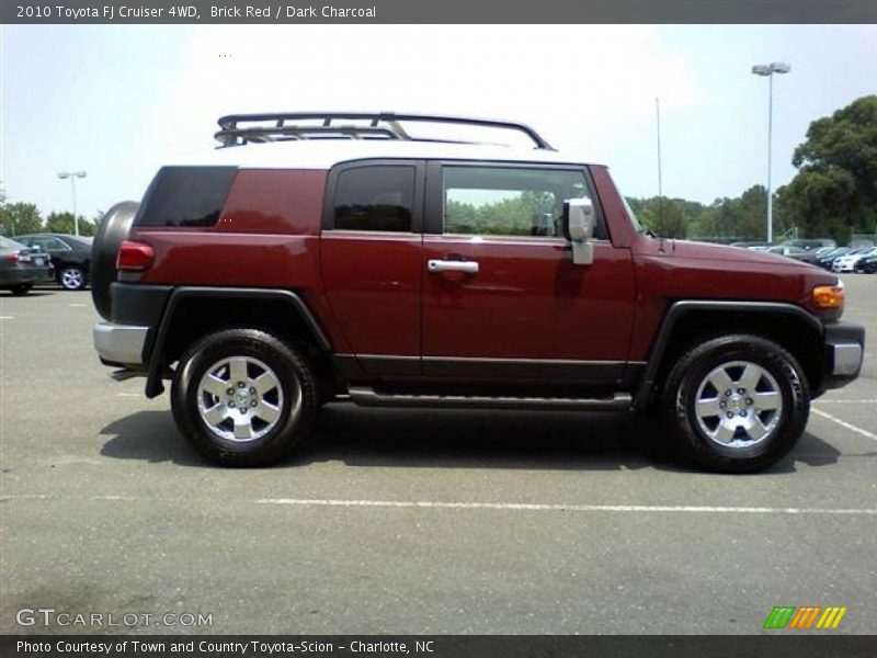 Brick Red / Dark Charcoal 2010 Toyota FJ Cruiser 4WD