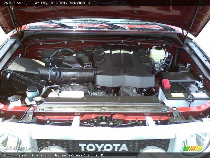 Brick Red / Dark Charcoal 2010 Toyota FJ Cruiser 4WD