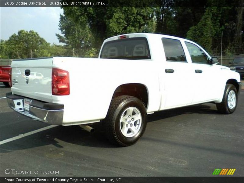 Bright White / Khaki 2005 Dodge Dakota SLT Quad Cab