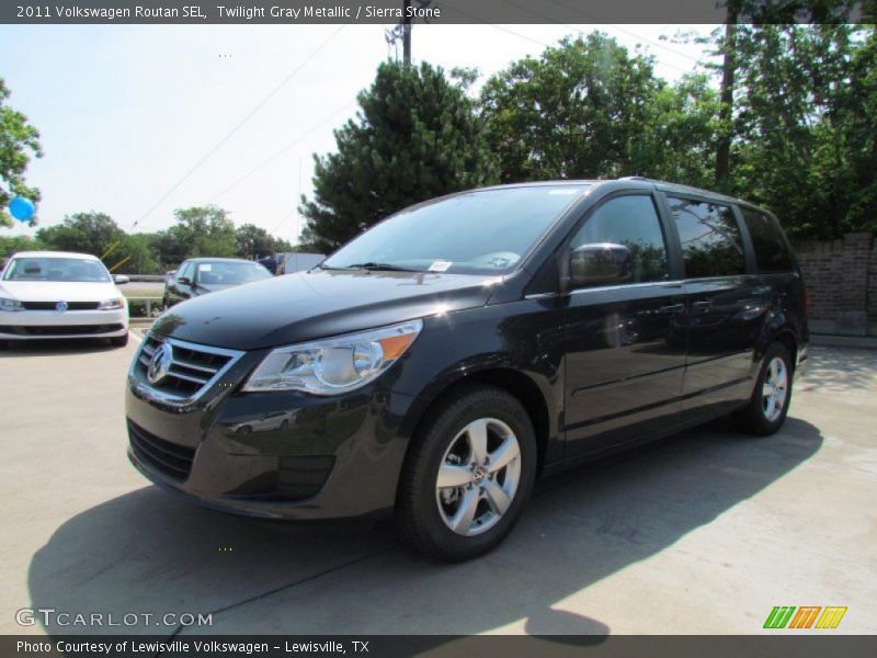 Twilight Gray Metallic / Sierra Stone 2011 Volkswagen Routan SEL