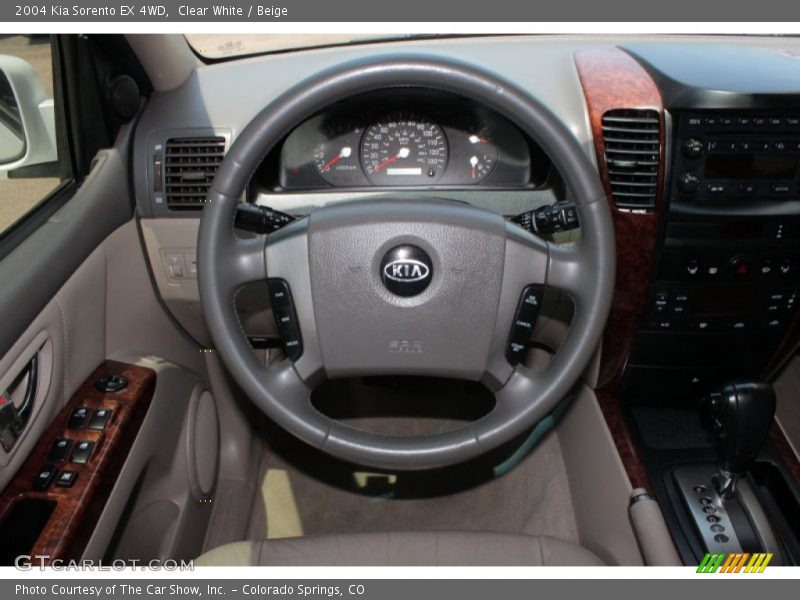 Clear White / Beige 2004 Kia Sorento EX 4WD