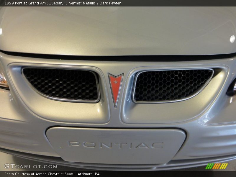 Silvermist Metallic / Dark Pewter 1999 Pontiac Grand Am SE Sedan