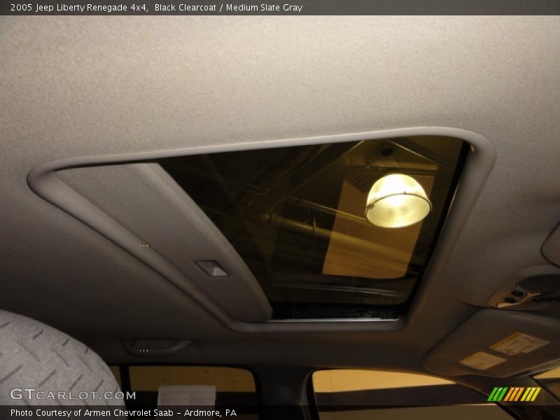 Black Clearcoat / Medium Slate Gray 2005 Jeep Liberty Renegade 4x4