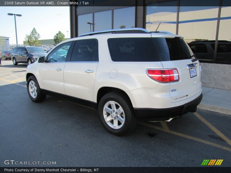 Cream White / Tan 2008 Saturn Outlook XR AWD