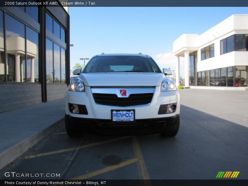 Cream White / Tan 2008 Saturn Outlook XR AWD