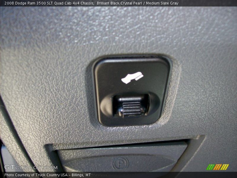 Brilliant Black Crystal Pearl / Medium Slate Gray 2008 Dodge Ram 3500 SLT Quad Cab 4x4 Chassis