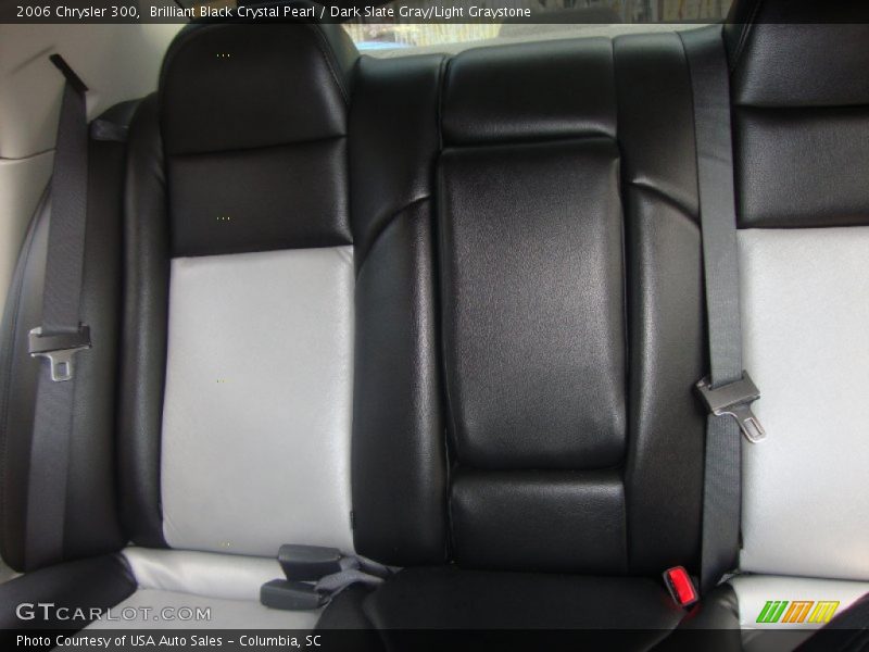 Brilliant Black Crystal Pearl / Dark Slate Gray/Light Graystone 2006 Chrysler 300