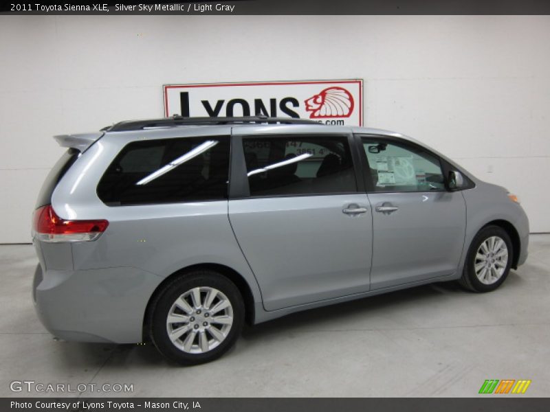 Silver Sky Metallic / Light Gray 2011 Toyota Sienna XLE