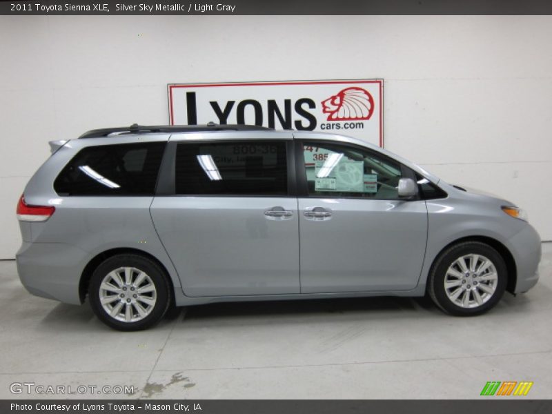 Silver Sky Metallic / Light Gray 2011 Toyota Sienna XLE