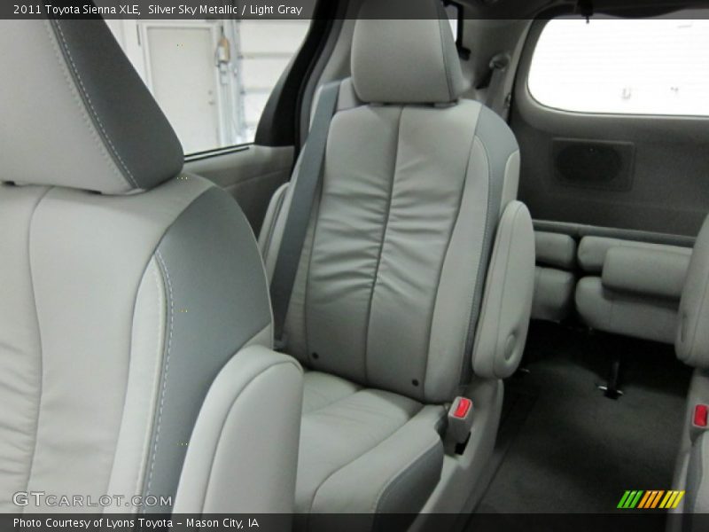 Silver Sky Metallic / Light Gray 2011 Toyota Sienna XLE