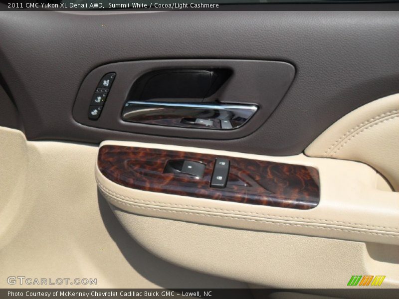Summit White / Cocoa/Light Cashmere 2011 GMC Yukon XL Denali AWD