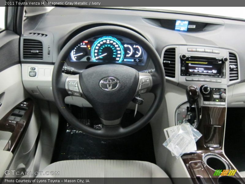 Magnetic Gray Metallic / Ivory 2011 Toyota Venza I4