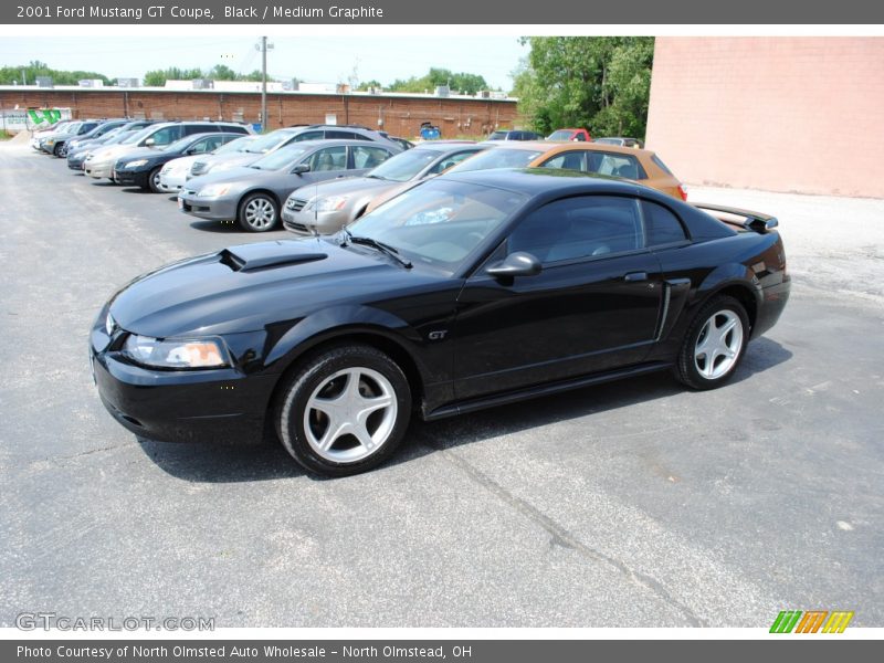 Black / Medium Graphite 2001 Ford Mustang GT Coupe