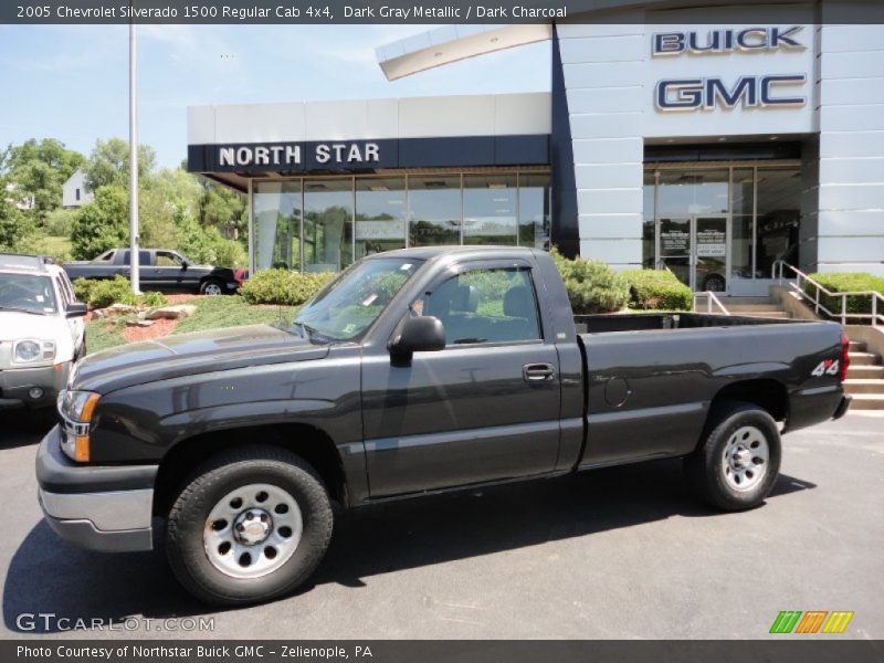 Dark Gray Metallic / Dark Charcoal 2005 Chevrolet Silverado 1500 Regular Cab 4x4