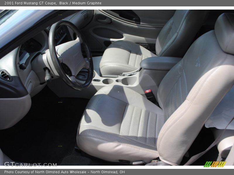 Black / Medium Graphite 2001 Ford Mustang GT Coupe