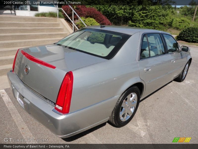 Light Platinum Metallic / Titanium 2006 Cadillac DTS