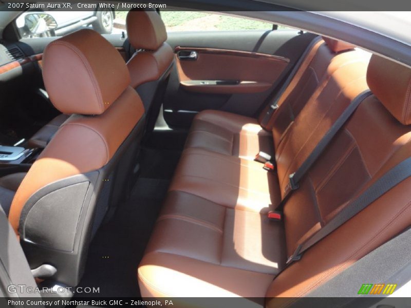 Cream White / Morocco Brown 2007 Saturn Aura XR