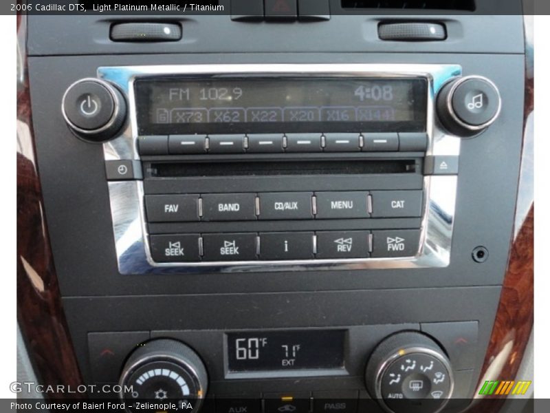 Light Platinum Metallic / Titanium 2006 Cadillac DTS