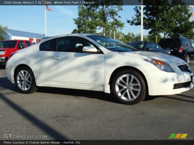 Winter Frost Pearl / Charcoal 2009 Nissan Altima 3.5 SE Coupe