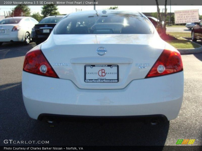 Winter Frost Pearl / Charcoal 2009 Nissan Altima 3.5 SE Coupe
