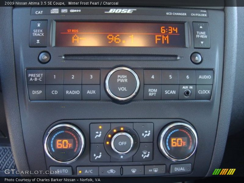 Winter Frost Pearl / Charcoal 2009 Nissan Altima 3.5 SE Coupe